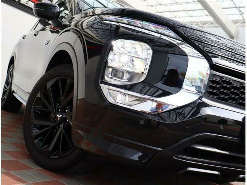 OUTLANDER PHEV
