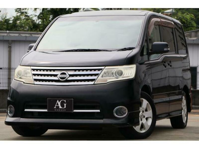 NISSAN SERENA
