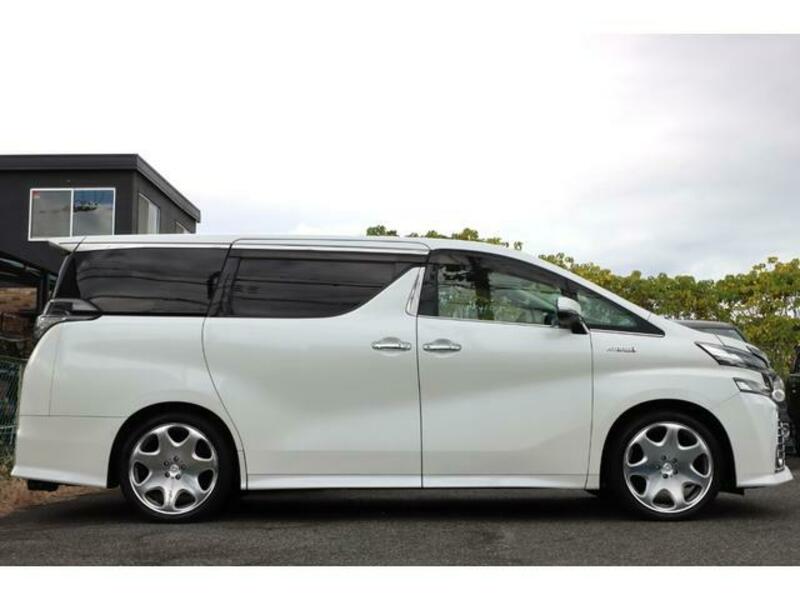 VELLFIRE