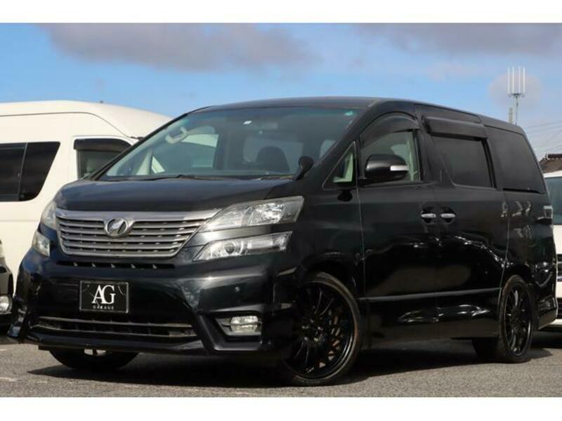 TOYOTA VELLFIRE