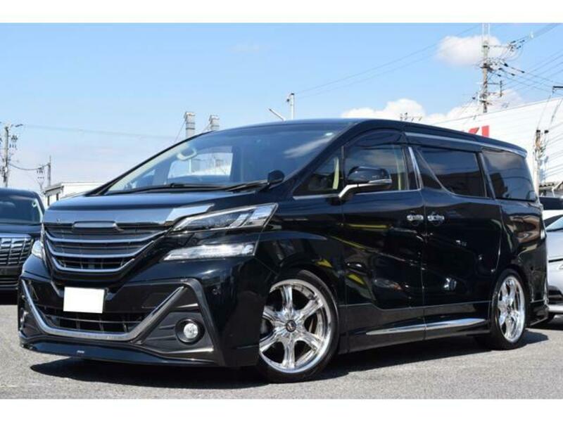 TOYOTA VELLFIRE
