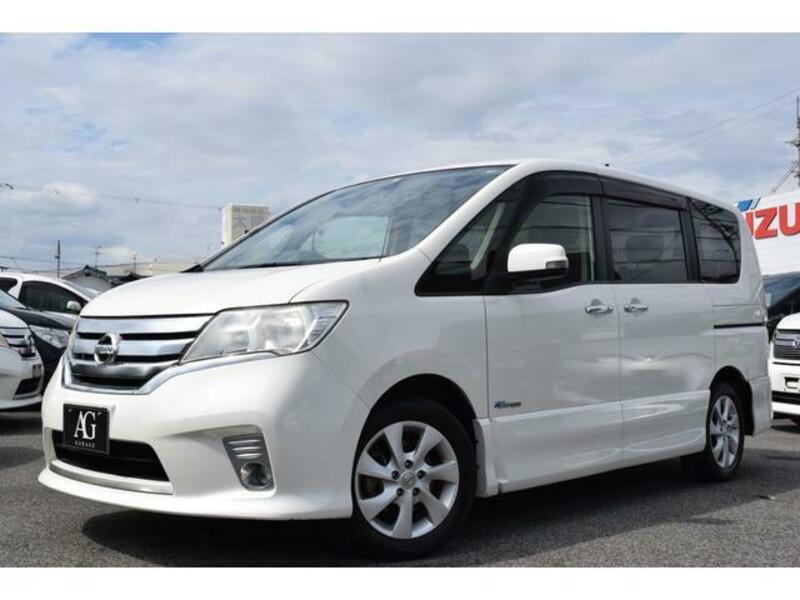 NISSAN SERENA