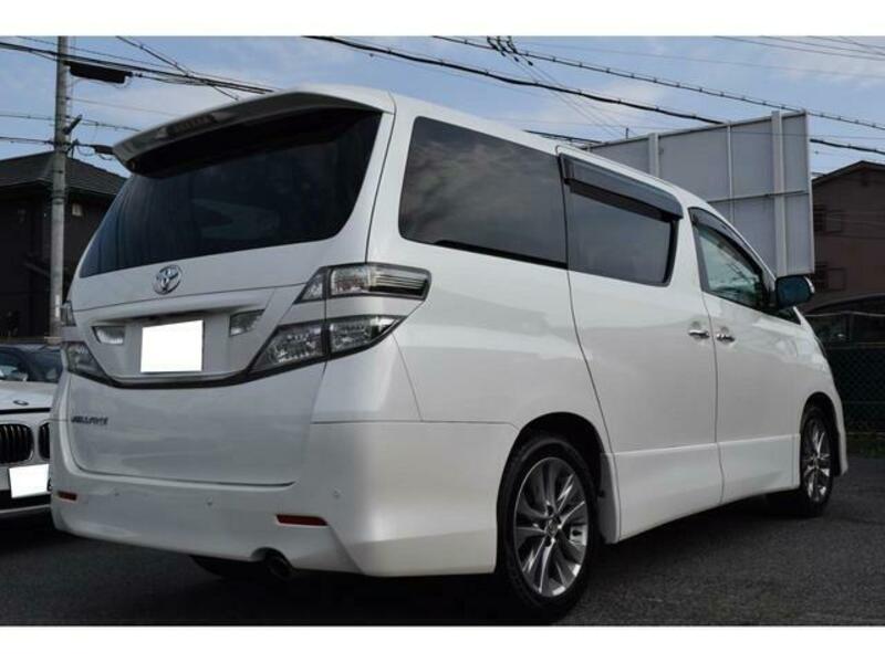 VELLFIRE