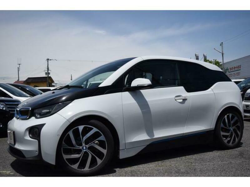 i3