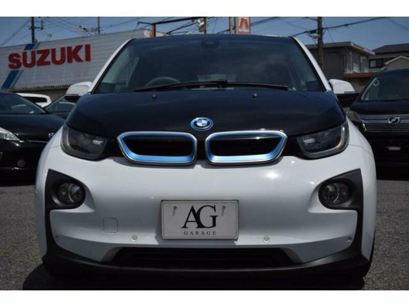 i3