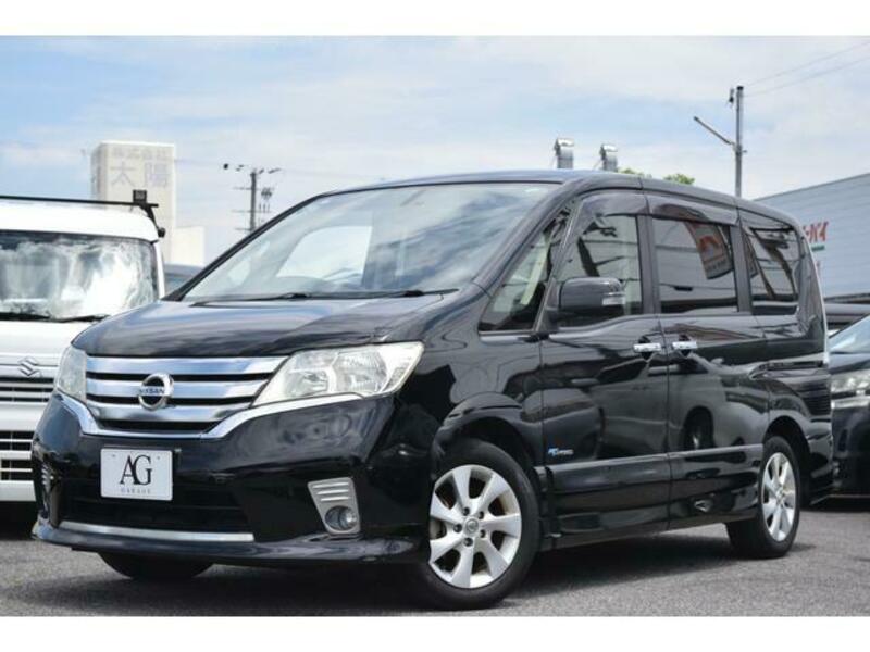 NISSAN SERENA