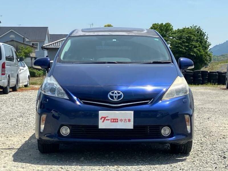 PRIUS ALPHA
