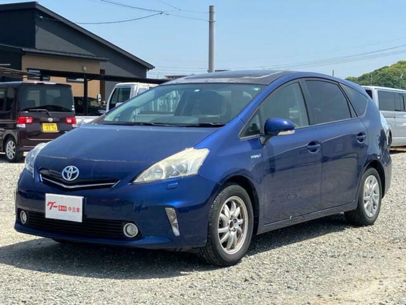 TOYOTA PRIUS ALPHA