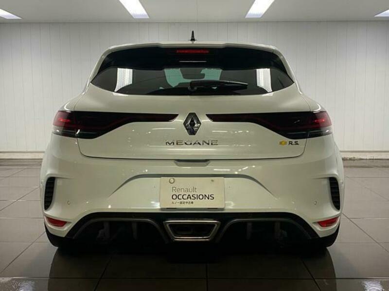 MEGANE