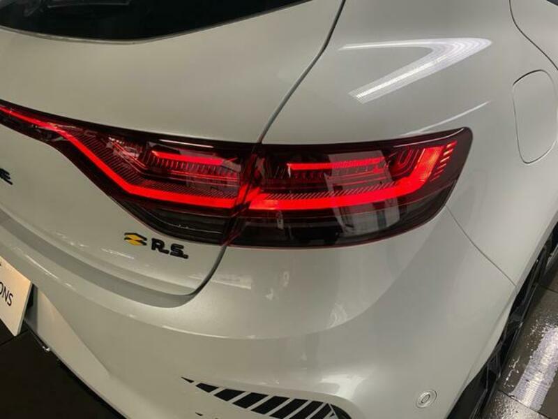 MEGANE
