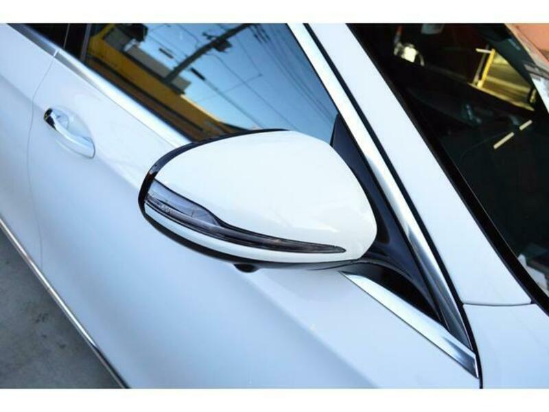 E-CLASS