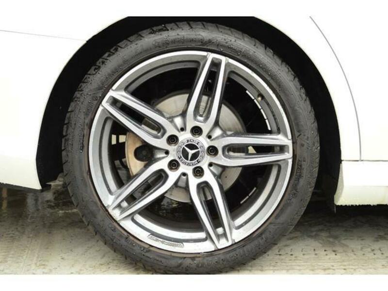 E-CLASS