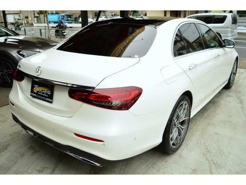 E-CLASS