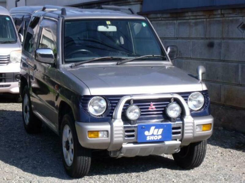 MITSUBISHI PAJERO MINI