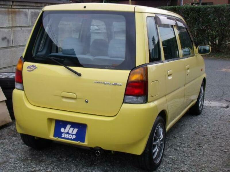 PLEO