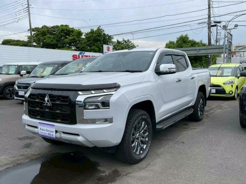MITSUBISHI TRITON