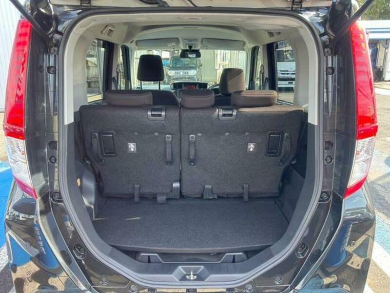 ROOMY