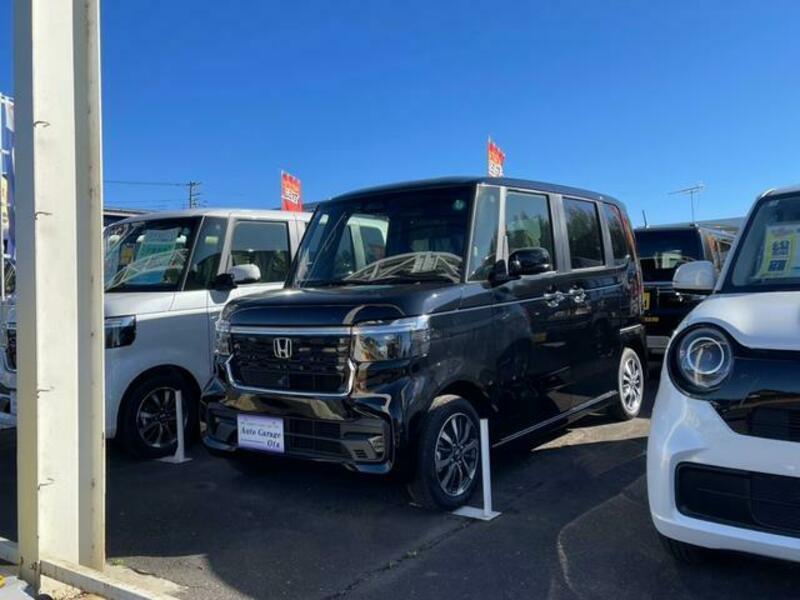 HONDA N BOX CUSTOM