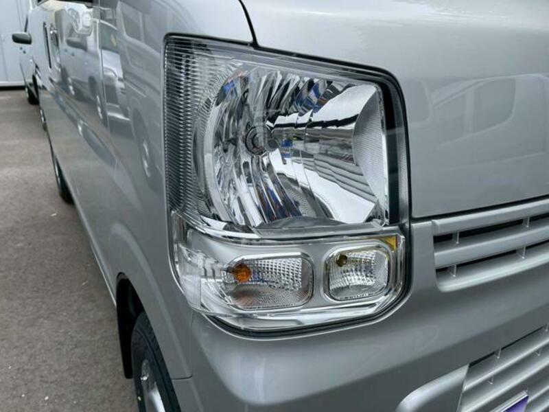 MINICAB VAN