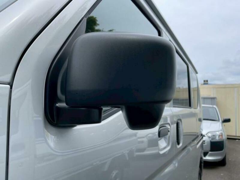 MINICAB VAN