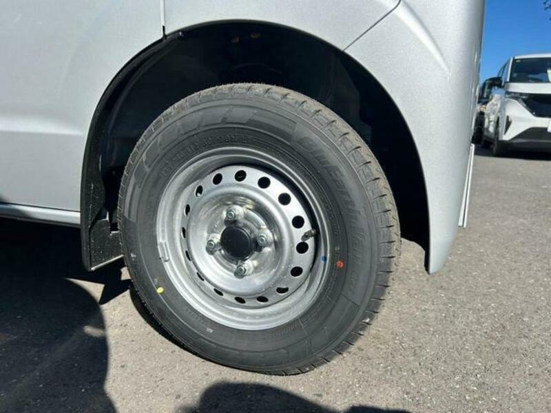 MINICAB VAN
