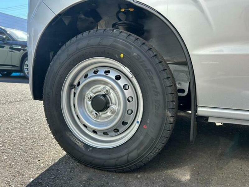MINICAB VAN