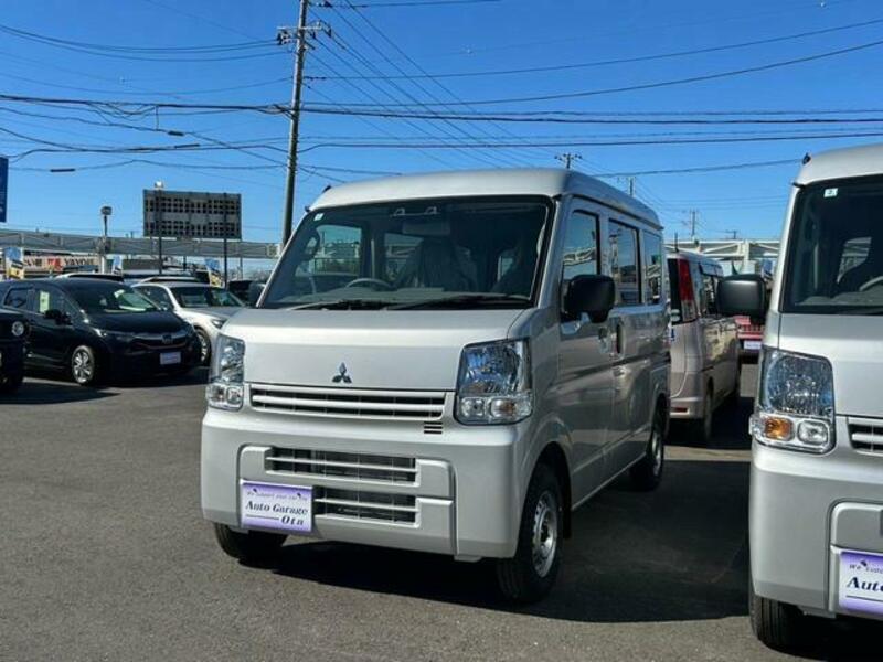 MINICAB VAN
