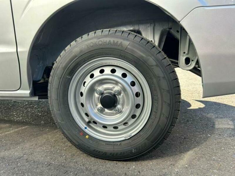 MINICAB VAN