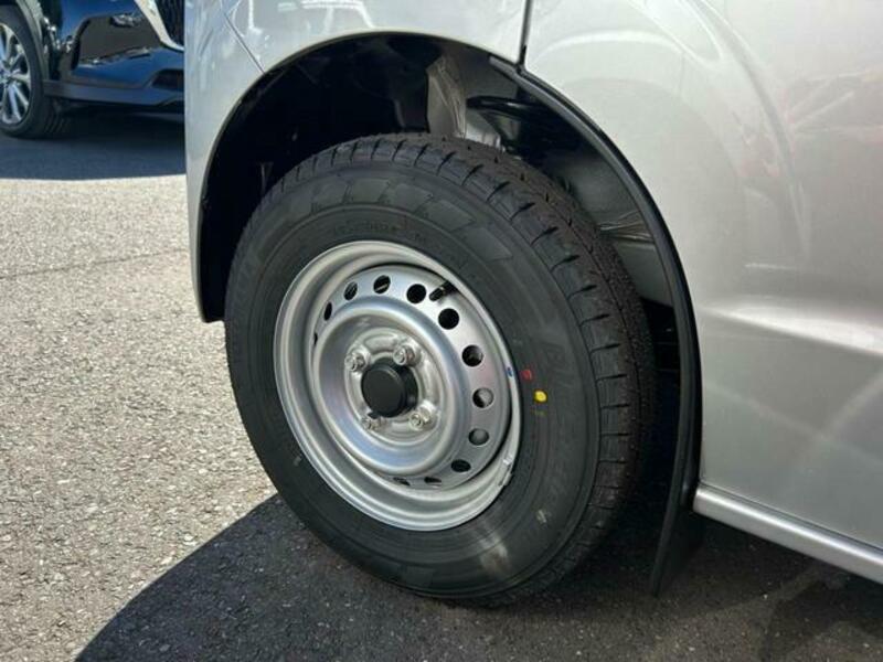 MINICAB VAN