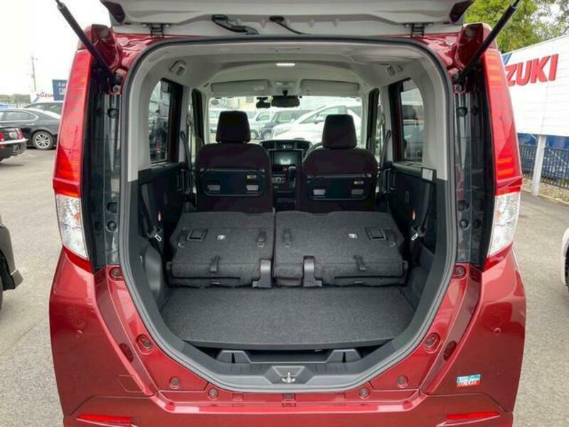 ROOMY