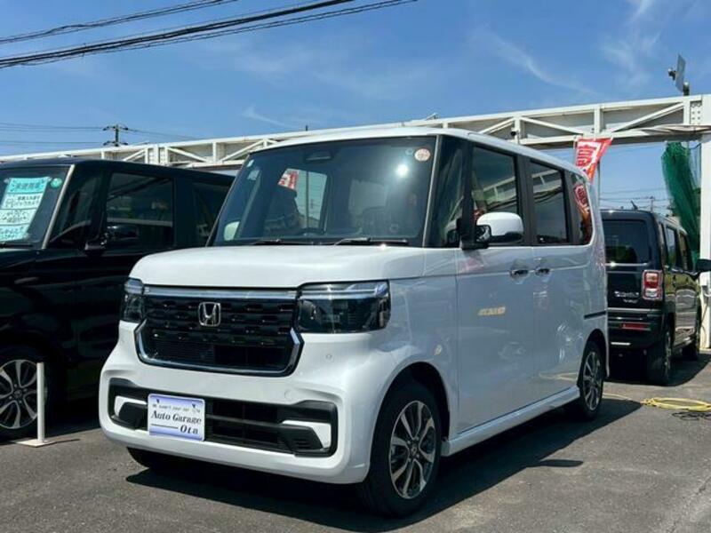 N BOX CUSTOM