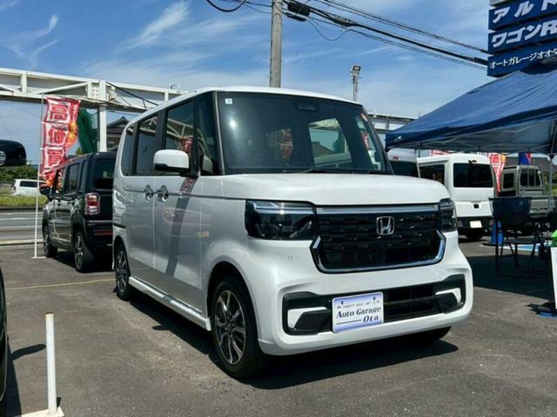 N BOX CUSTOM