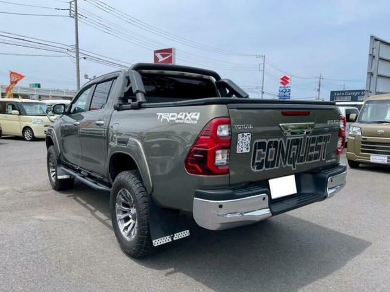 HILUX