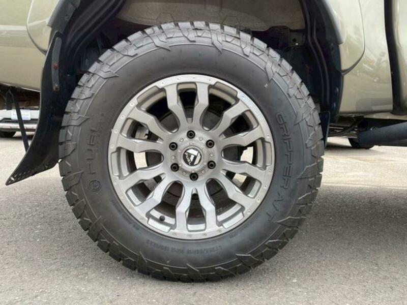 HILUX