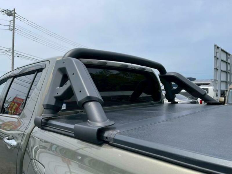 HILUX