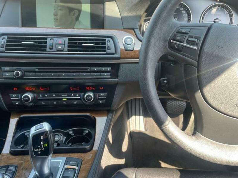 5 SERIES