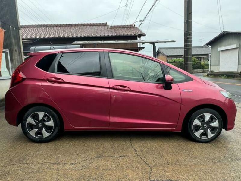 FIT HYBRID