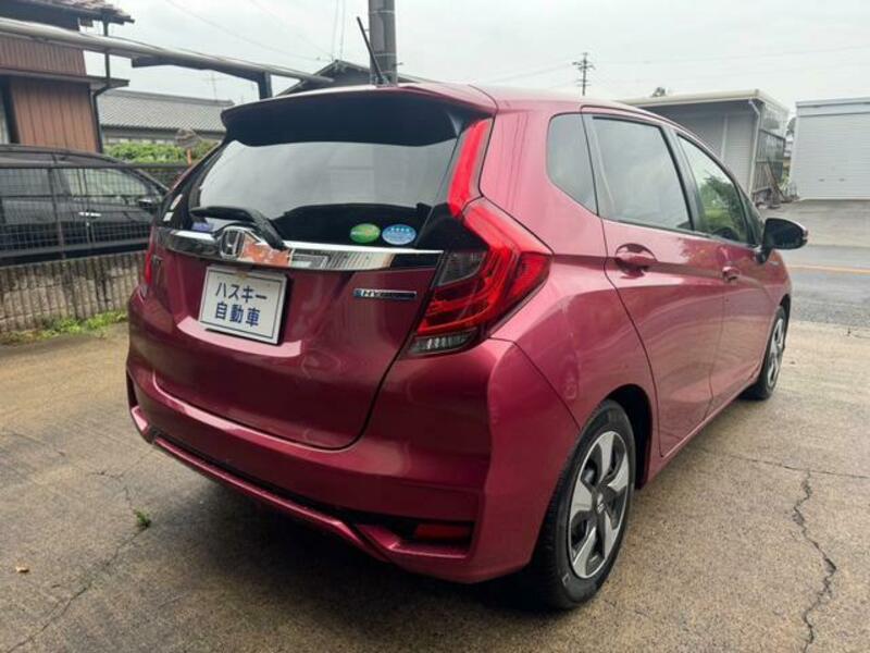 FIT HYBRID