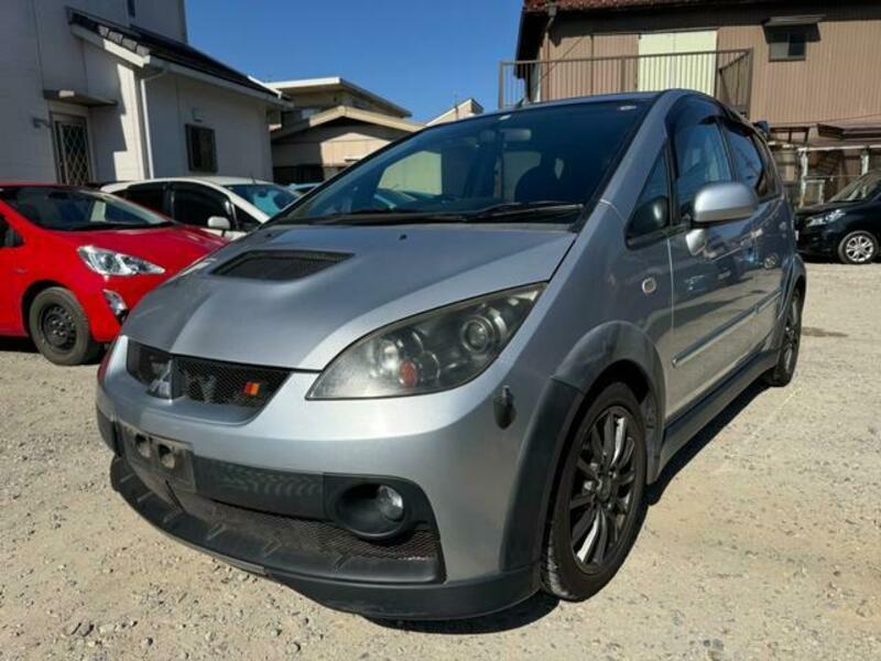 MITSUBISHI COLT