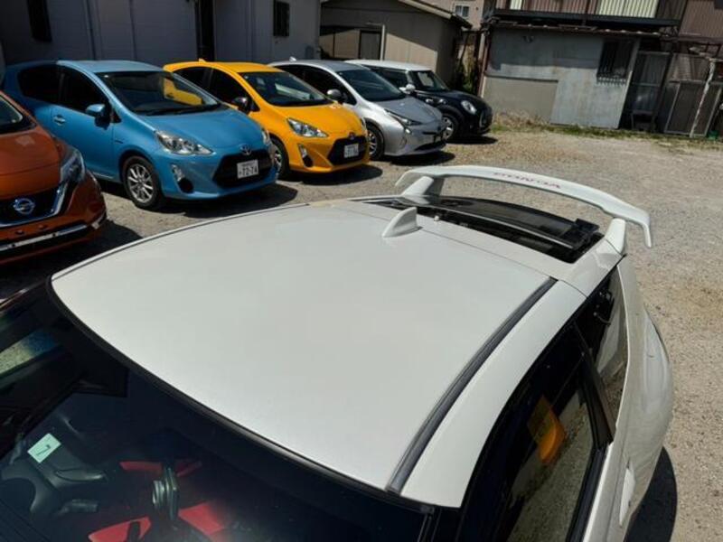 CR-Z