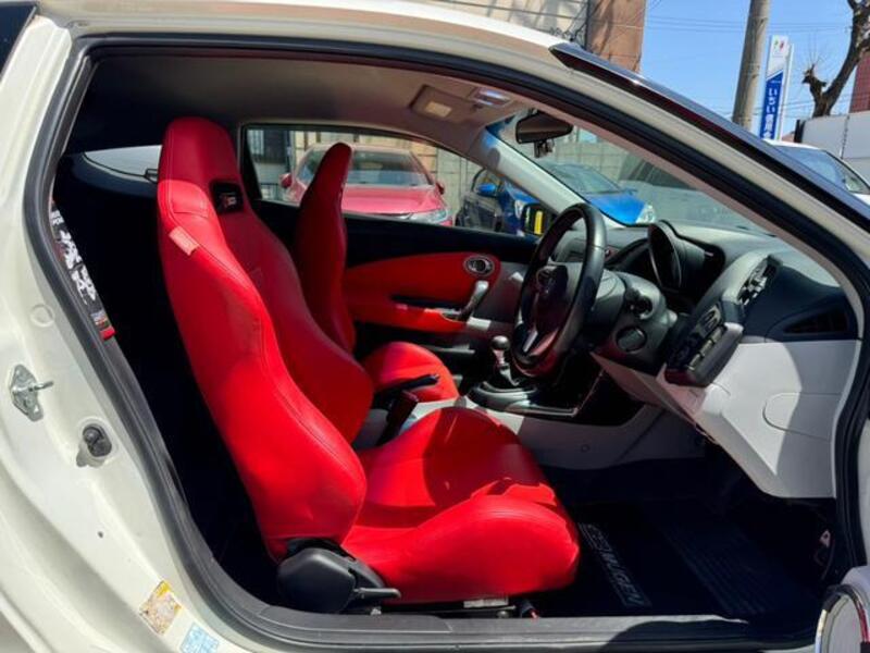 CR-Z