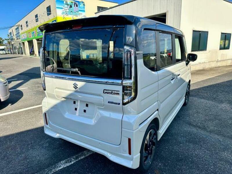 SPACIA CUSTOM