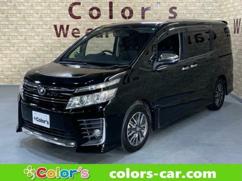 TOYOTA VOXY