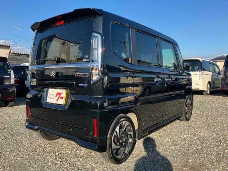 SPACIA CUSTOM