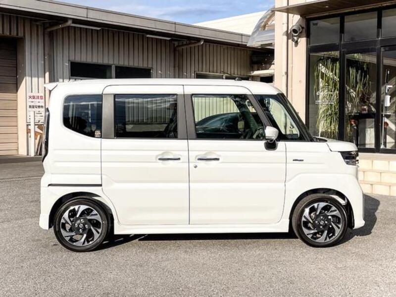 SPACIA CUSTOM