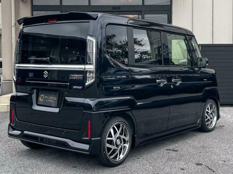 SPACIA CUSTOM