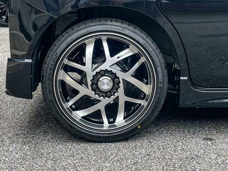 SPACIA CUSTOM