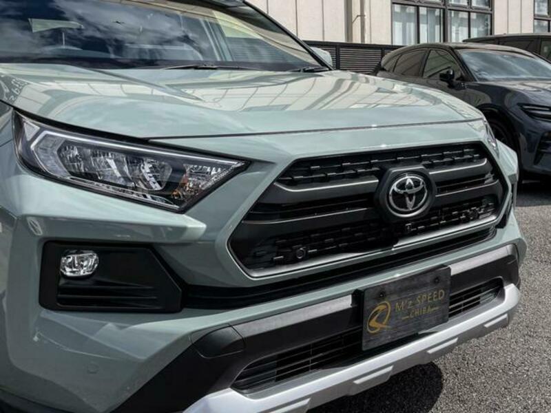 RAV4