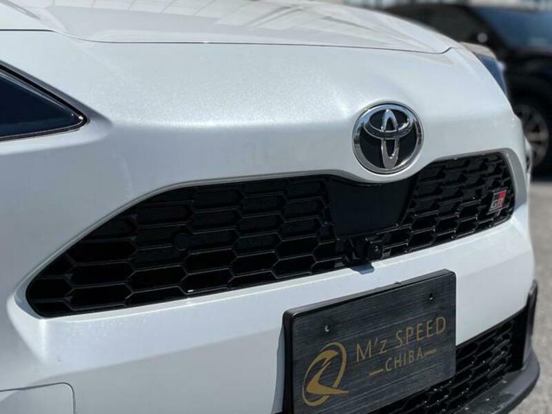 YARIS CROSS