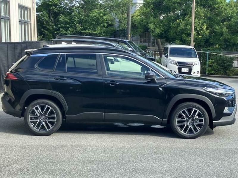 COROLLA CROSS